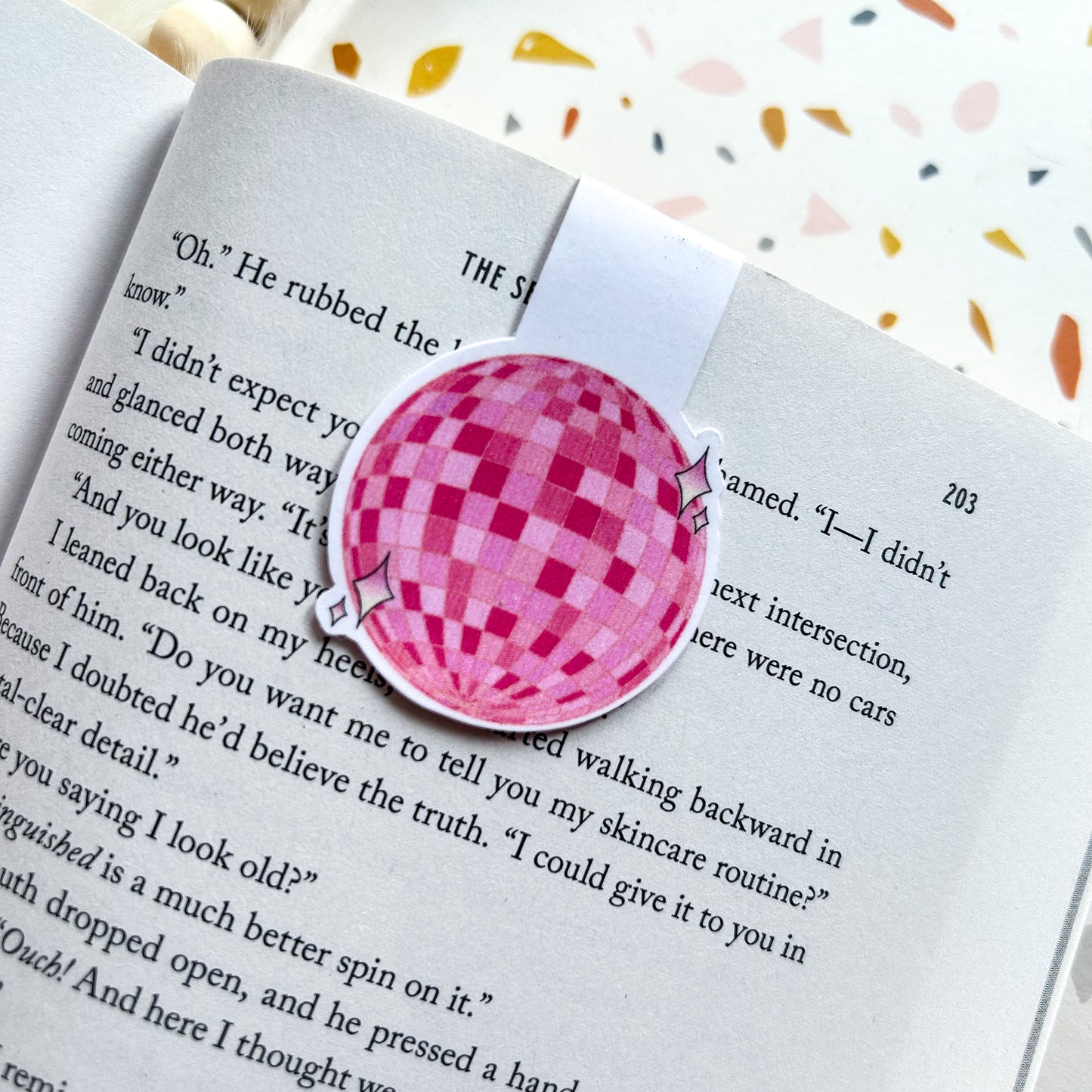 Pink Retro Magnetic Bookmarks